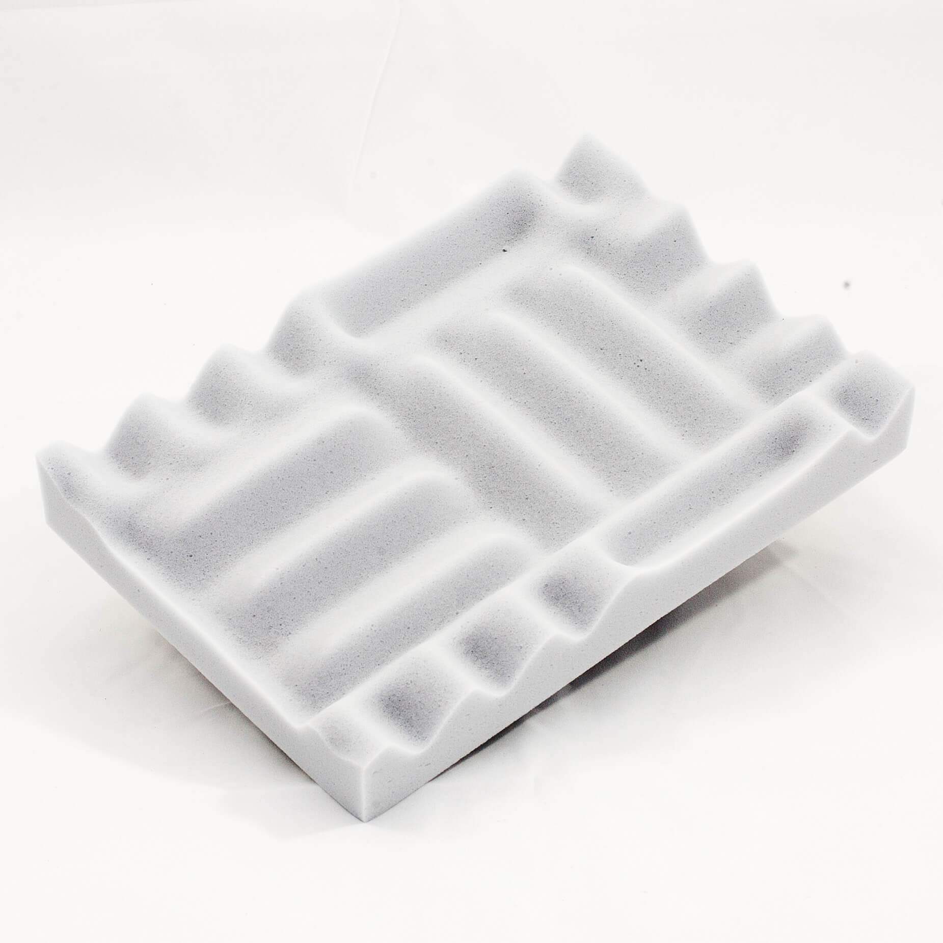 Miljøvennlig lydabsorbent, LABYRINT, med gode lydabsorberende egenskaper